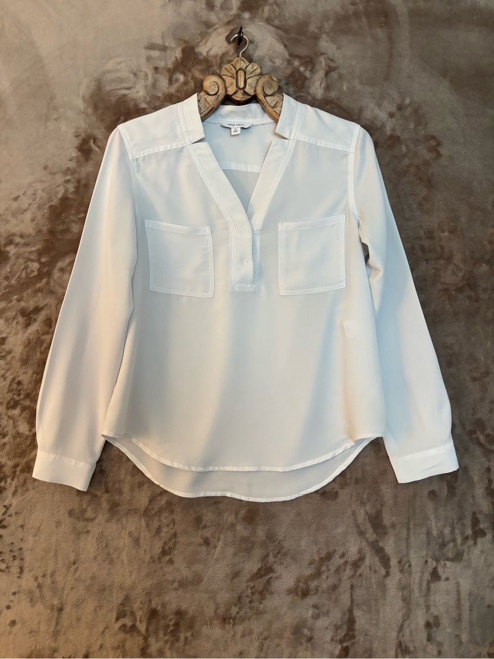Nine West Blouse Women’s White/Gray Long-Sleeve 1/4 Button-Front Blouse Size M